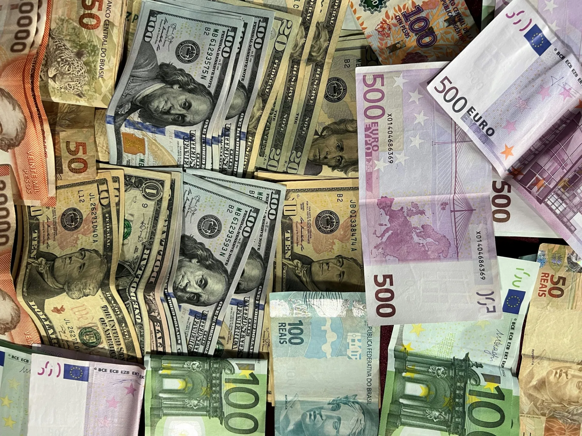 currency bills
