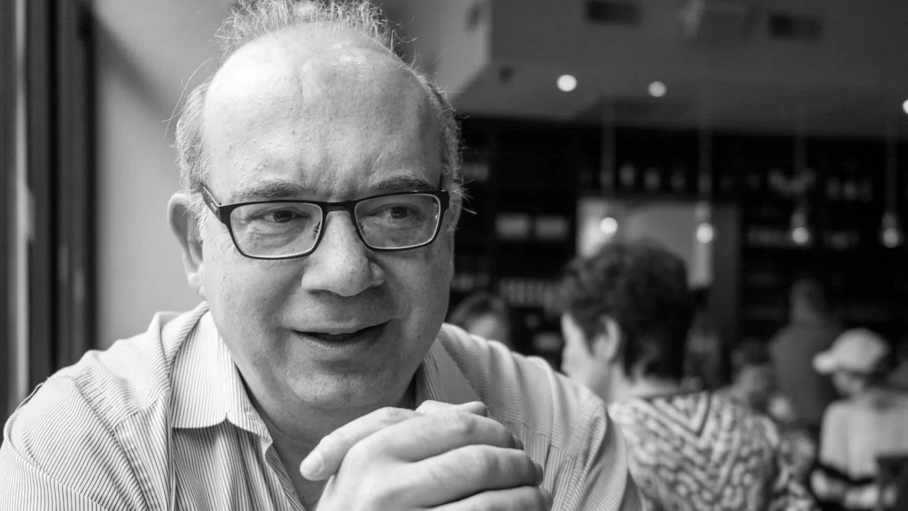 photo of Claudio Lomnitz